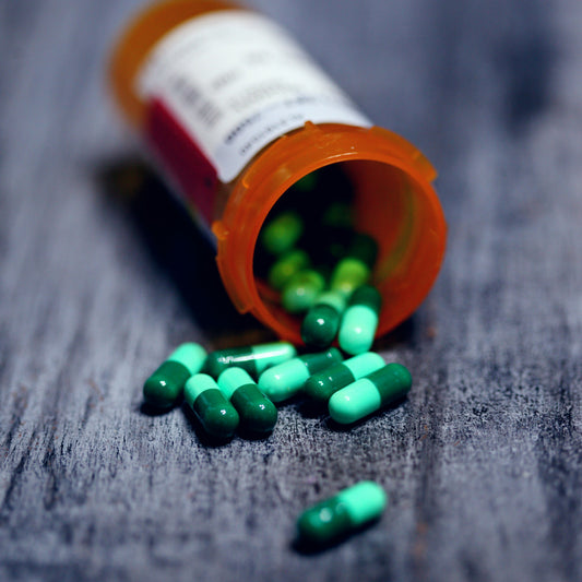 Navigating Pain Management:  Understanding Common Painkillers and the Risk of Addiction
